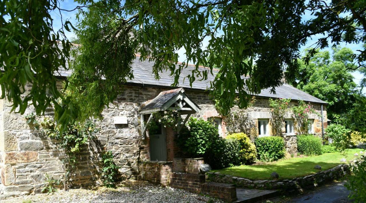 Trewassick Barn Bed & Breakfast Newquay  Exterior photo